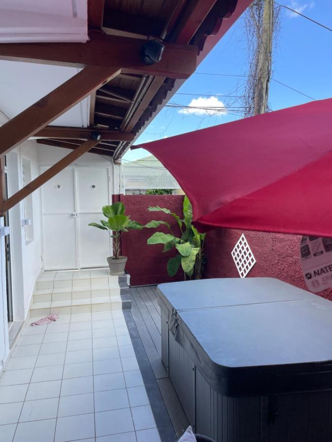 Appartement Orchidees à Le Gosier  Extérieur photo